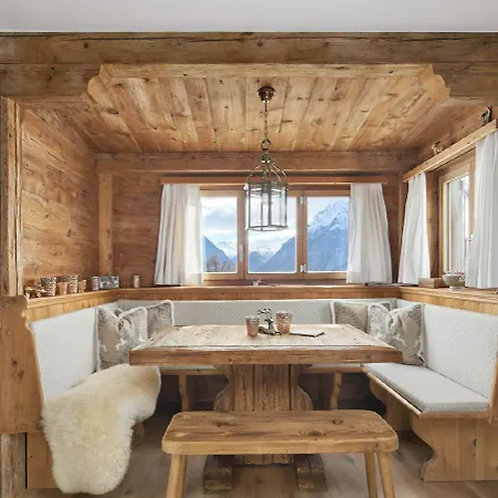 Chalet Bergchalet Floena *