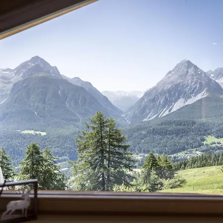 Bergchalet Floena Σαλέ Scuol