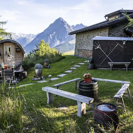 Bergchalet Floena شاليه *