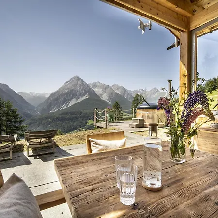Dağ evi Bergchalet Floena Scuol